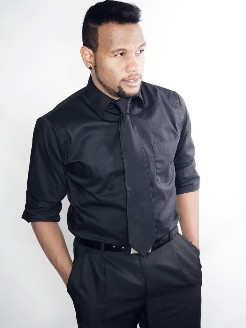 Black-tie